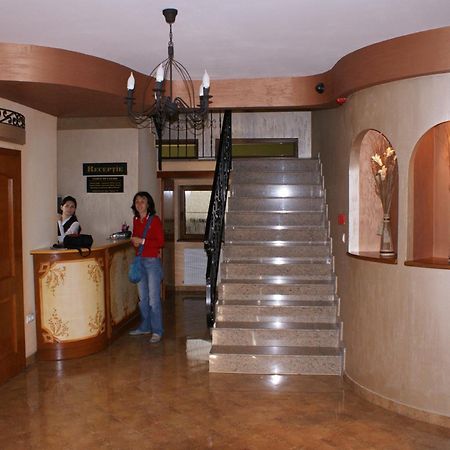 Pensiunea Normandia Тимишоара Экстерьер фото