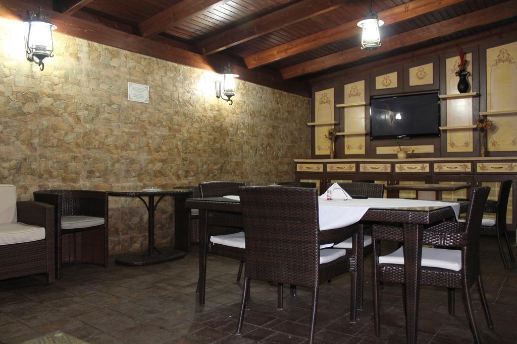 Pensiunea Normandia Тимишоара Экстерьер фото